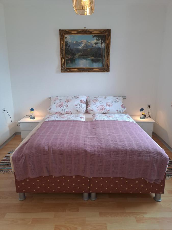 Keller'S Ferienwohnung An Der Saale Schwarzenbach an der Saale Exterior foto